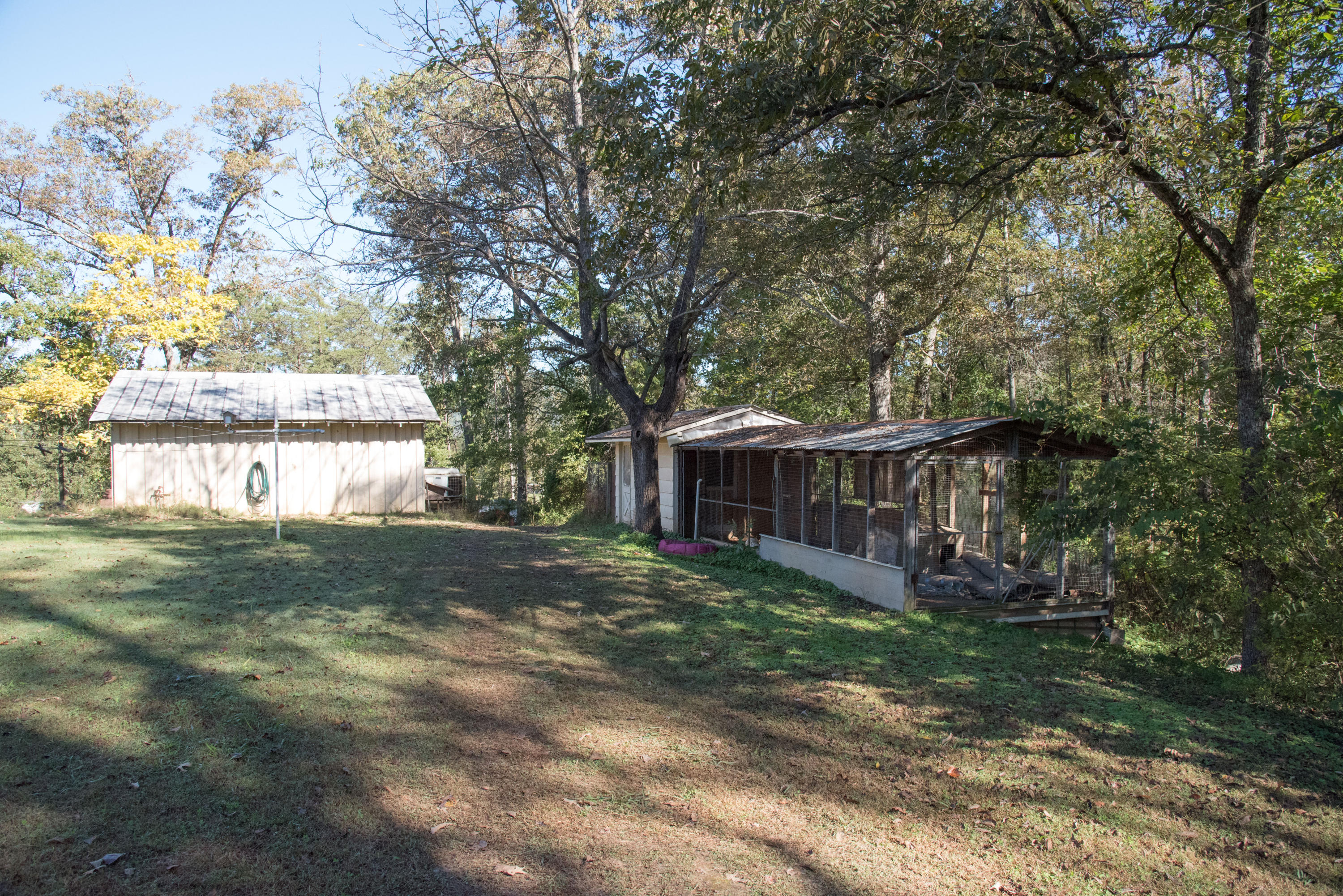 265 Harris Road Trenton, GA 30752 - Photo 5 of 19 265 Harris Rd-Outbuilding