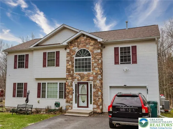 $357,000 | 6017 Boardwalk Drive, Tobyhanna, PA 18466