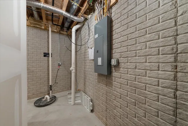 $499,900 | 332 Indigo Drive, Port Washington, WI 53074