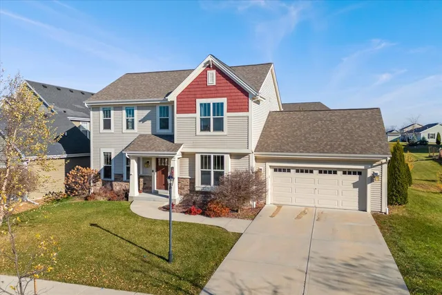 $499,900 | 332 Indigo Drive, Port Washington, WI 53074