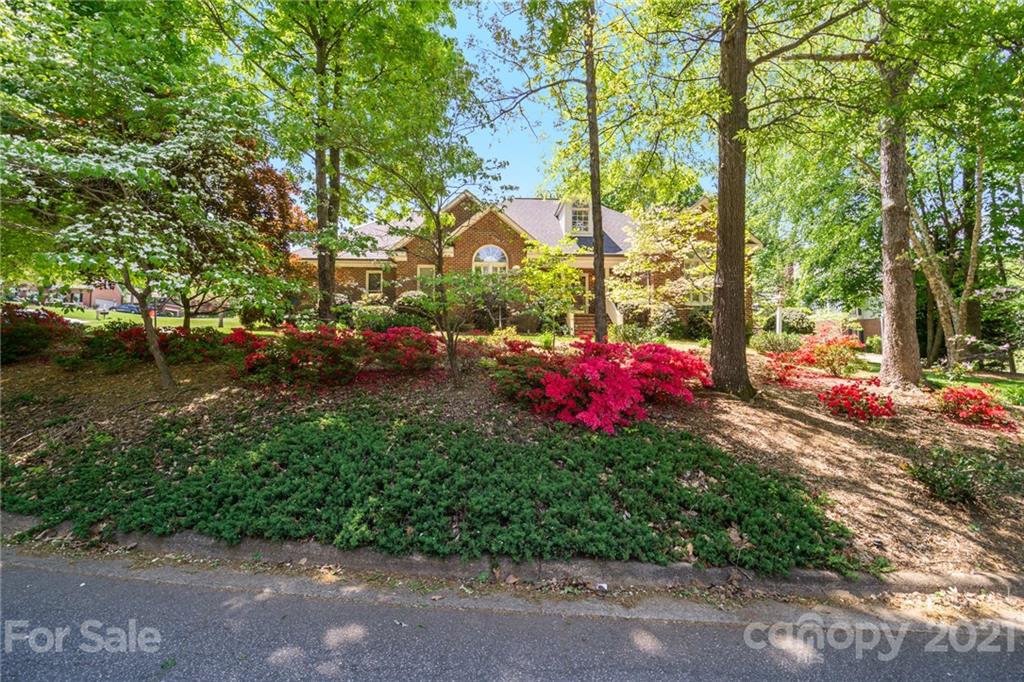 610 Peacehaven Road Kannapolis, NC 28083 - Photo 2 of 38 Gallery Image 2