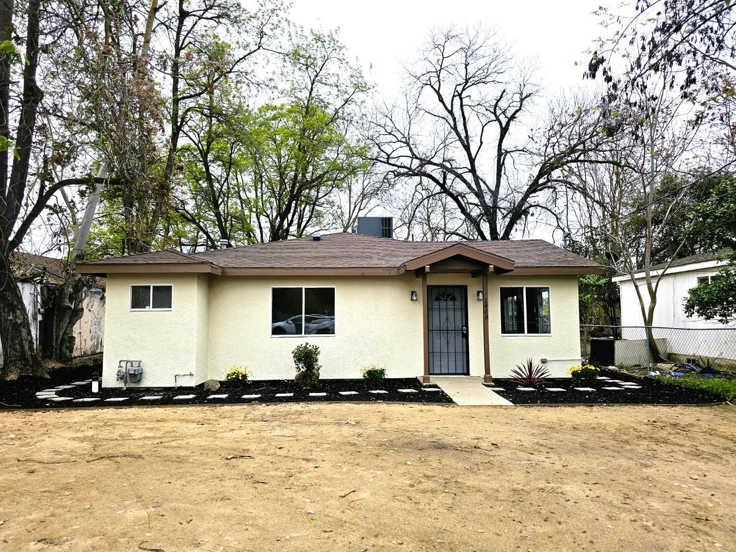 1400 Ritsch Lane Modesto, CA 95351 - Photo 1 of 27 Gallery Image 1