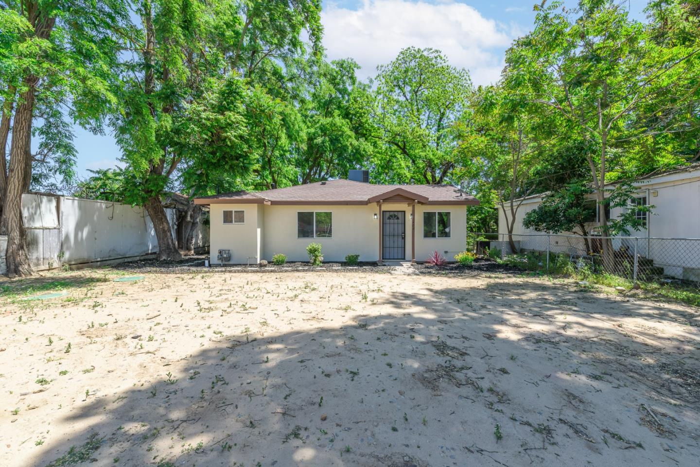 1400 Ritsch Lane Modesto, CA 95351 - Photo 22 of 27 Gallery Image 22