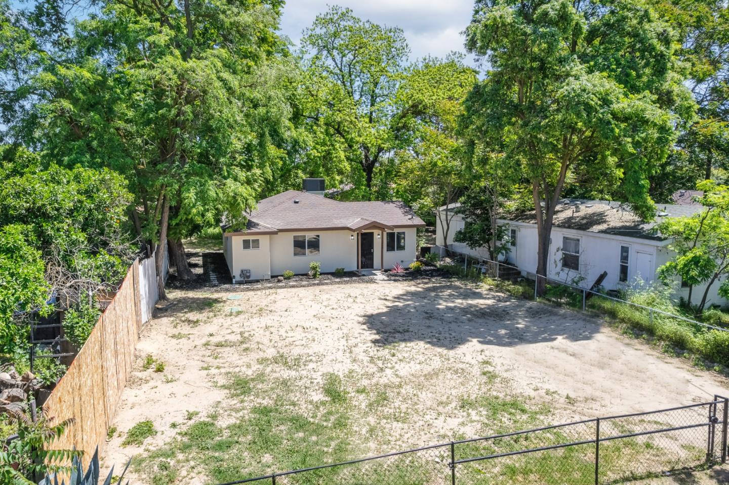1400 Ritsch Lane Modesto, CA 95351 - Photo 23 of 27 Gallery Image 23