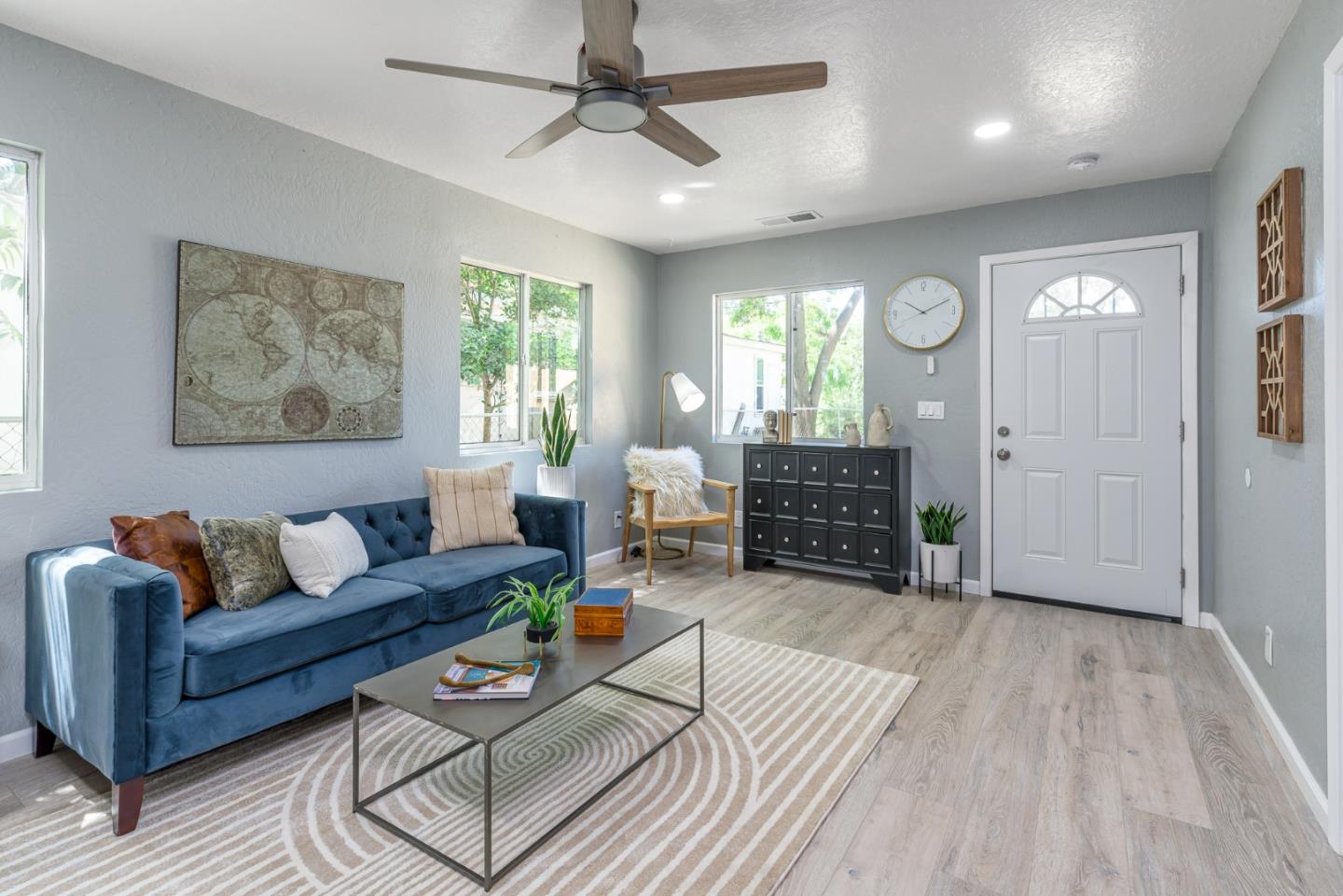1400 Ritsch Lane Modesto, CA 95351 - Photo 4 of 27 Gallery Image 4