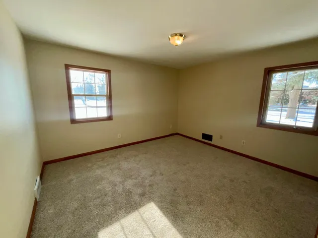 $214,900 | 1209 36th Avenue North, St. Cloud, MN 56303