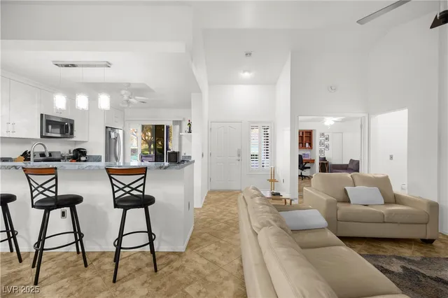 $2,300 | 2800 Linkview Drive, Las Vegas, NV 89134