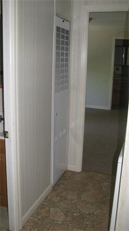 135 Edbert Street Chicopee, MA 01020 - Photo 27 of 28 Gallery Image 27