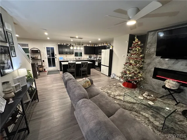 $475,000 | 113 Winterbrook Drive, Amherst, NY 14228