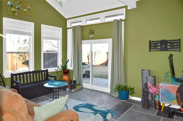 $3,200 | 10018 Farmland Drive, Frisco, TX 75035