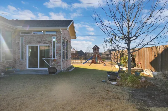 $3,200 | 10018 Farmland Drive, Frisco, TX 75035