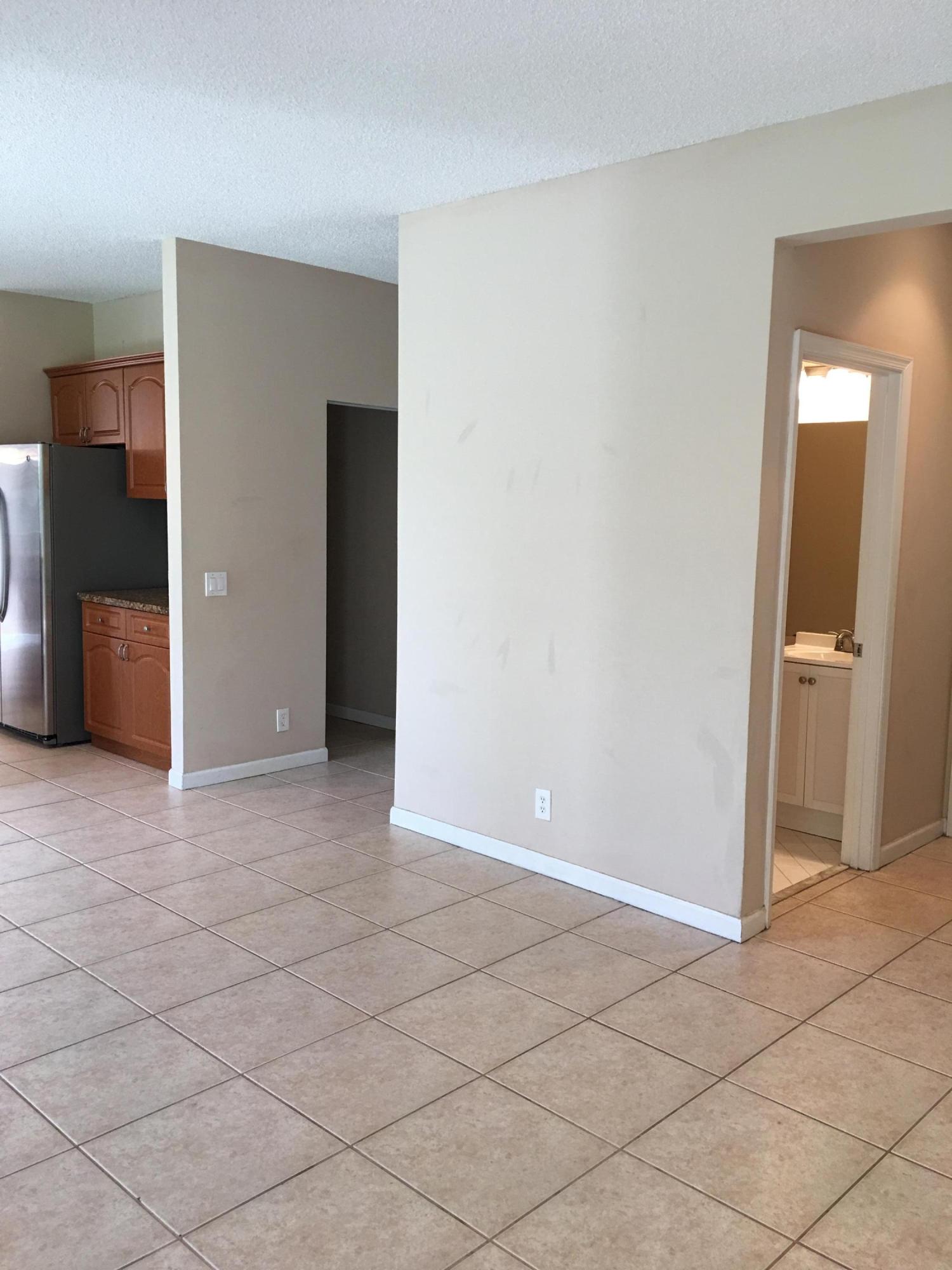 4383 Laurel Ridge Circle Weston, FL 33331 - Photo 11 of 36 a view of an empty room