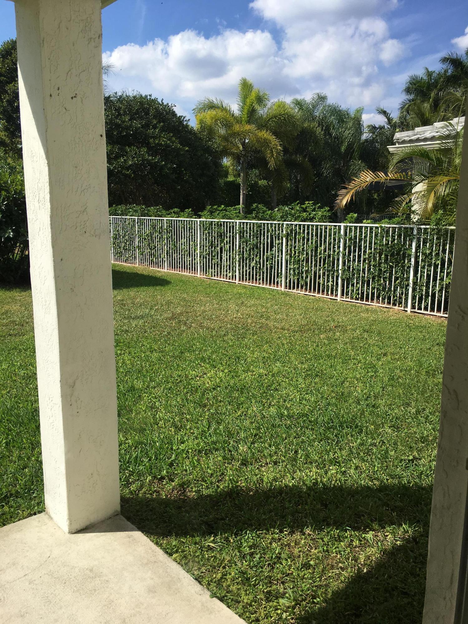 4383 Laurel Ridge Circle Weston, FL 33331 - Photo 30 of 36 a view of a fence