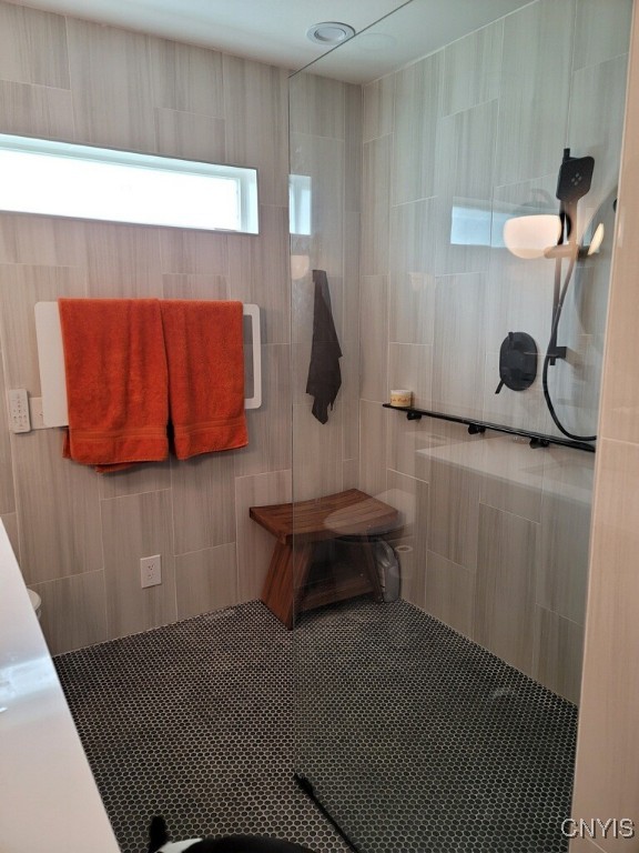 246 Lafayette Road Syracuse, NY 13205 - Photo 7 of 12 Full Bathroom