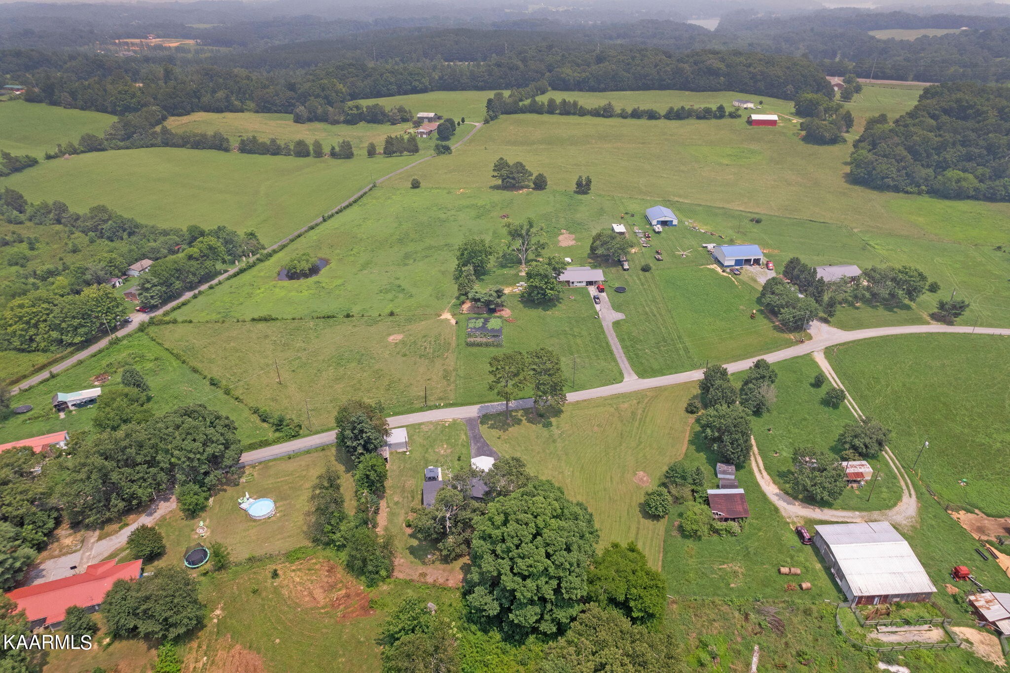 3325 Wade Road West, Unit W Loudon, TN 37774 - Photo 24 of 36 an aerial view of a houses with a yard