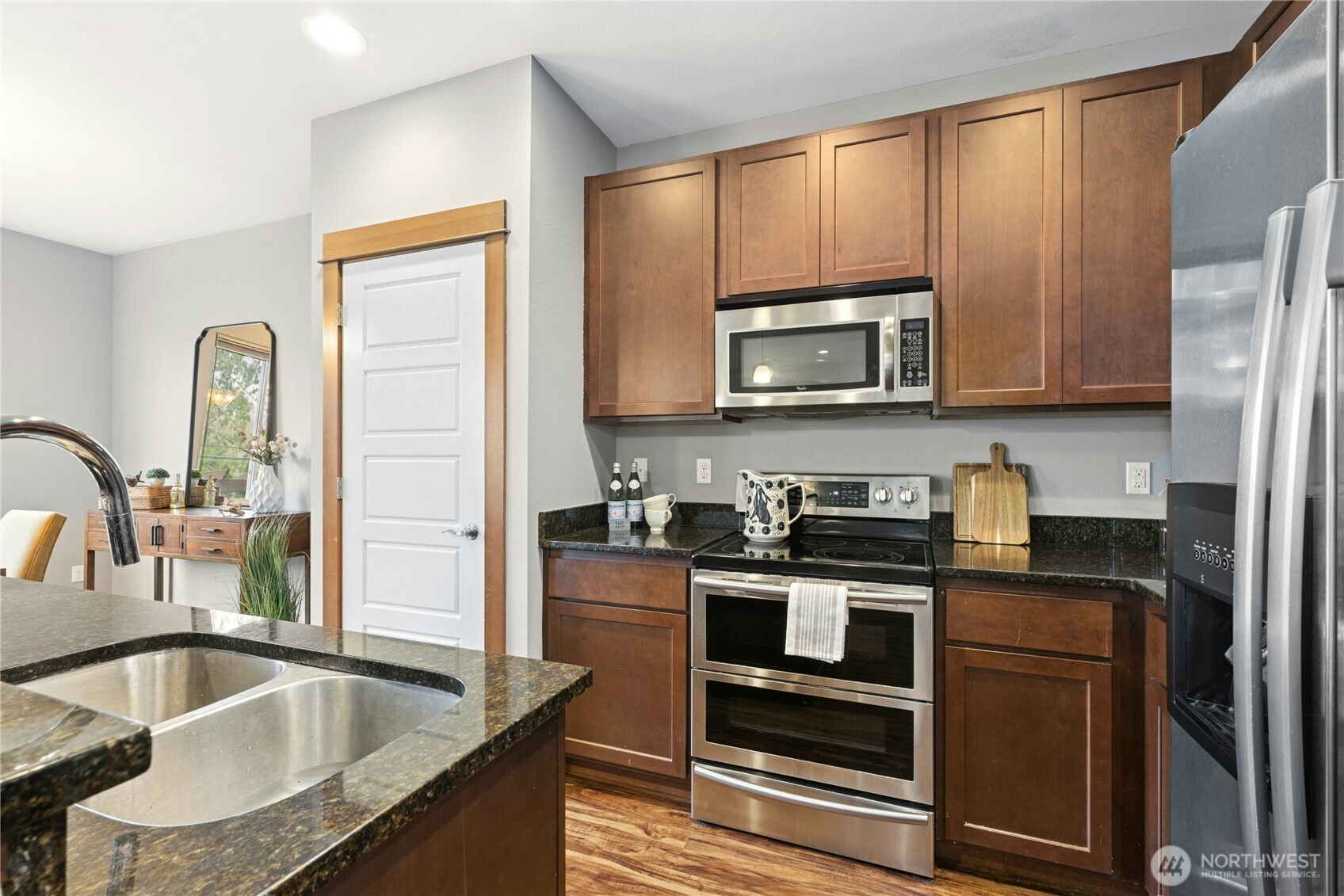 429 203rd Place Southeast Bothell, WA 98012 - Photo 13 of 38