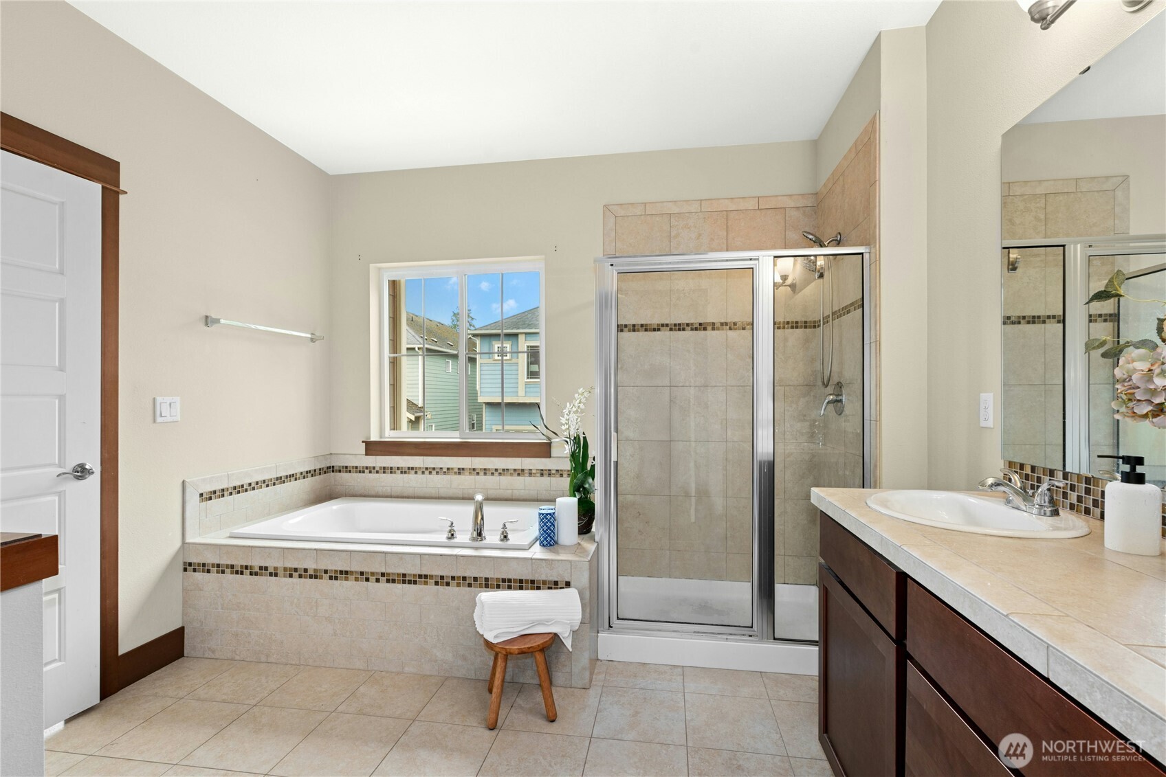 429 203rd Place Southeast Bothell, WA 98012 - Photo 18 of 38