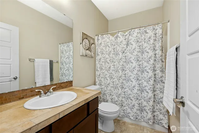 $899,000 | 429 203rd Place Southeast, Bothell, WA 98012