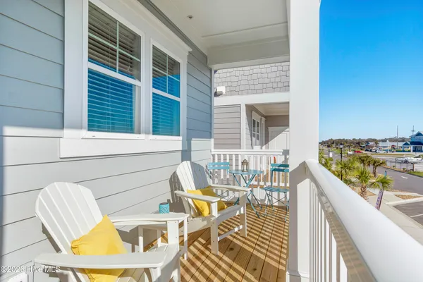 $699,000 | 205 Islander Drive, Unit B2, Emerald Isle, NC 28594