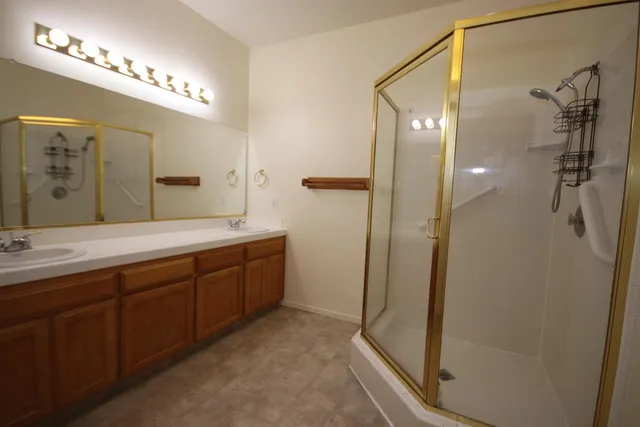 $419,950 | 812 Hanson Avenue, Clovis, CA 93611