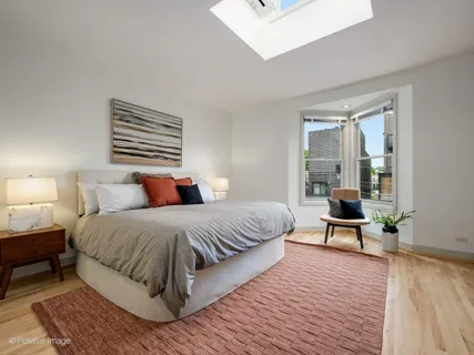 $1,250,000 | 2147 North Claremont Avenue, Chicago, IL 60647