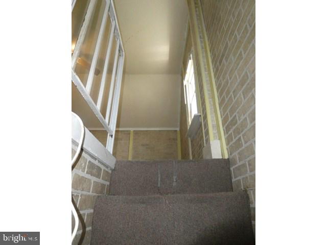 5327 Hamlin Avenue Baltimore, MD 21215 - Photo 13 of 21