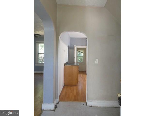 5327 Hamlin Avenue Baltimore, MD 21215 - Photo 19 of 21