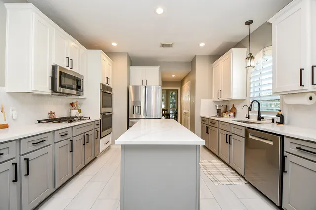 $4,995 | 20310 Silverwood Trail, Cypress, TX 77433