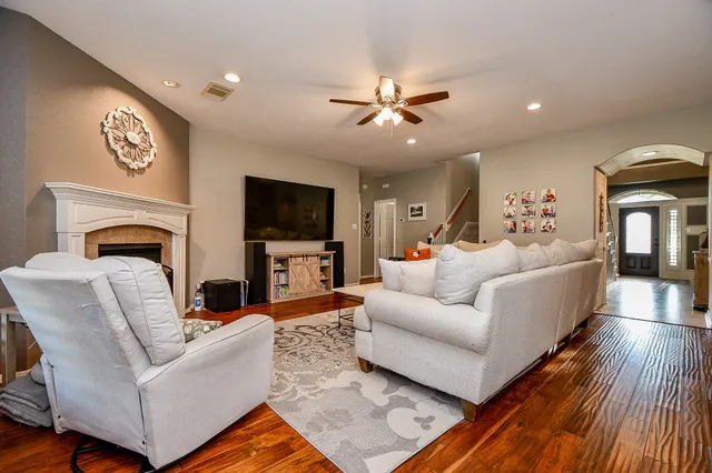 $4,995 | 20310 Silverwood Trail, Cypress, TX 77433