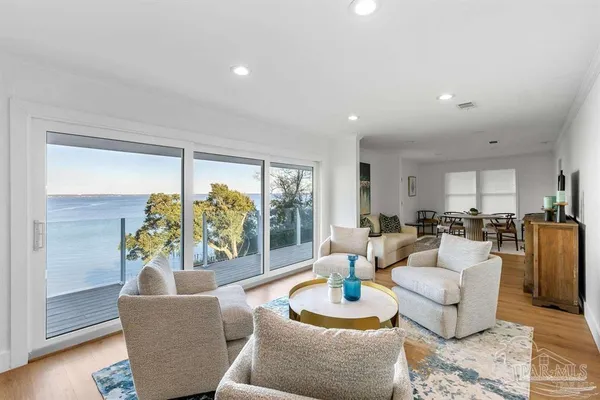 $849,000 | 8844 Scenic Highway, Pensacola, FL 32514