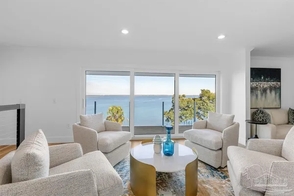 $849,000 | 8844 Scenic Highway, Pensacola, FL 32514