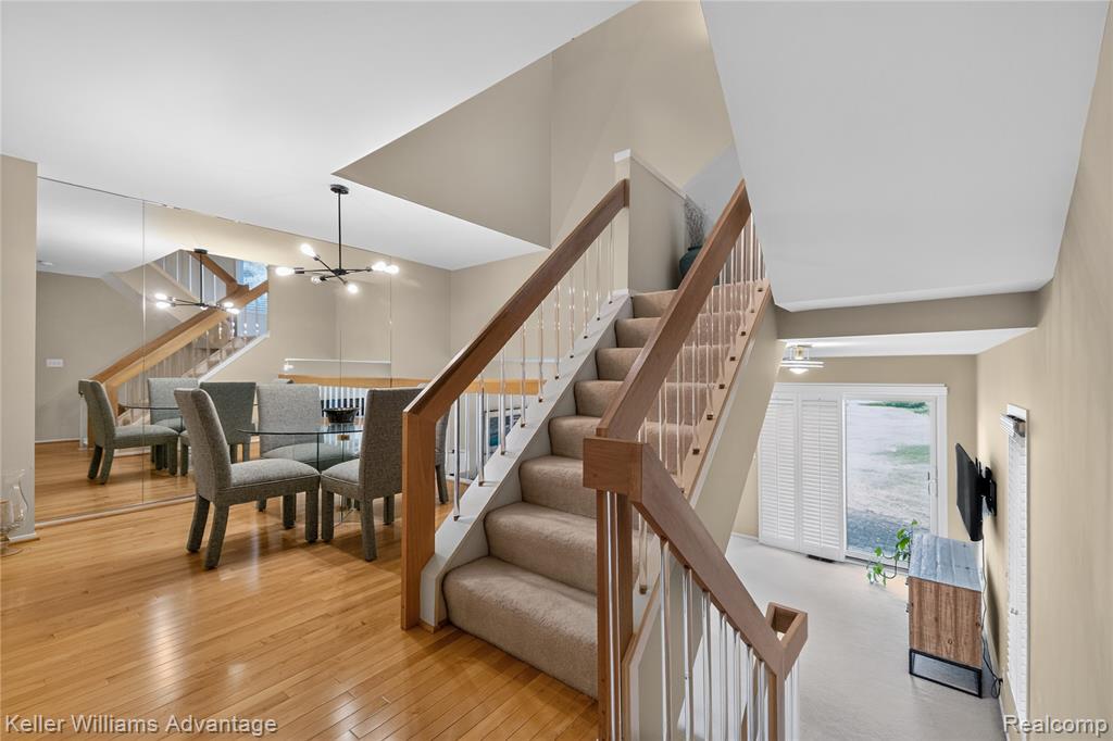 39478 Country Lane Novi, MI 48375 - Photo 13 of 38