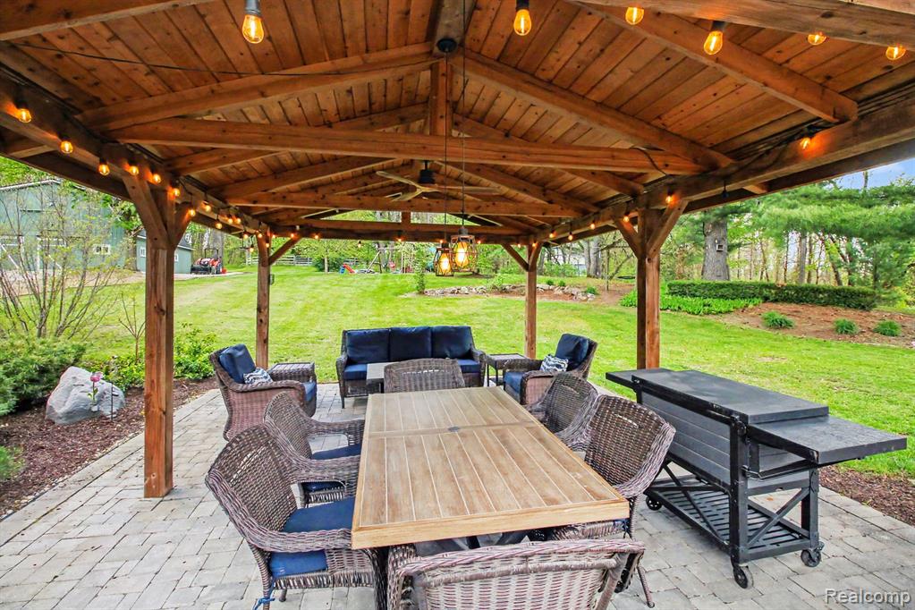2601 Old Plank Road Milford, MI 48381 - Photo 25 of 36