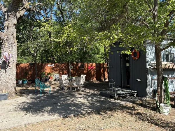 $295,000 | 6700 Highway 220 Loop, La Grange, TX 78945