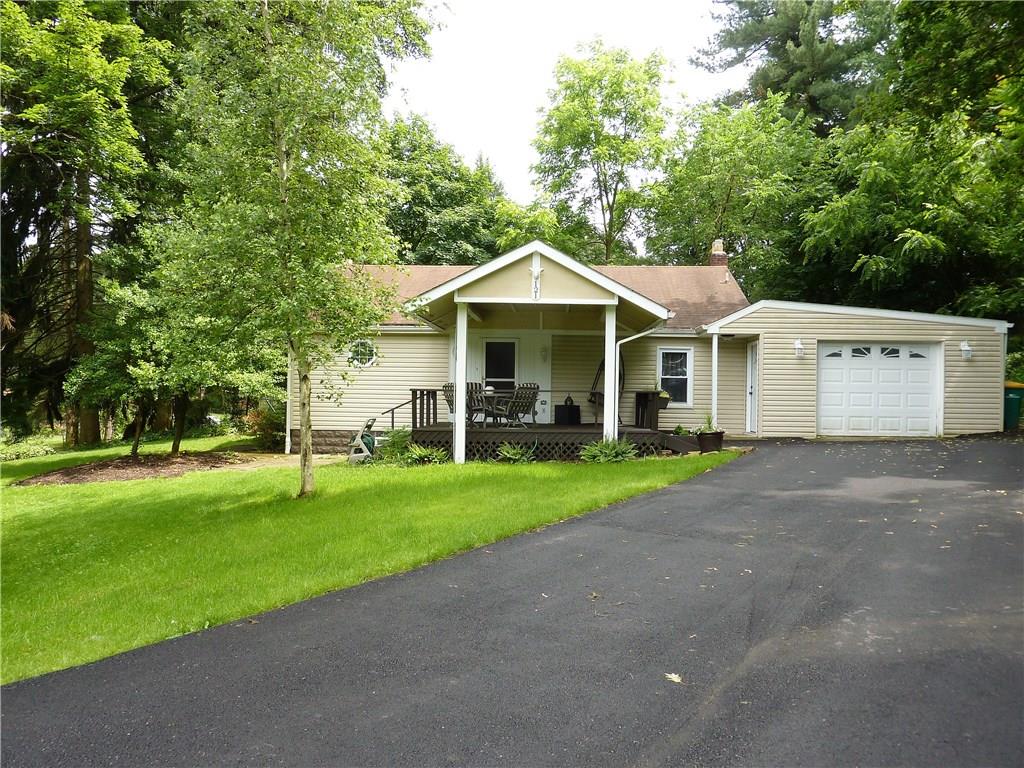 121 Easley Road Pittsburgh, PA 15237 - Photo 1 of 15 Tastefully Updated Ranch in the Heart of the North Hills