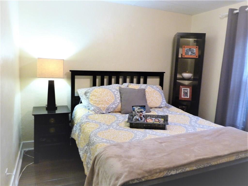 121 Easley Road Pittsburgh, PA 15237 - Photo 12 of 15 Good Sized Second Bedroom with lots of Natural Light and Bamboo Floors