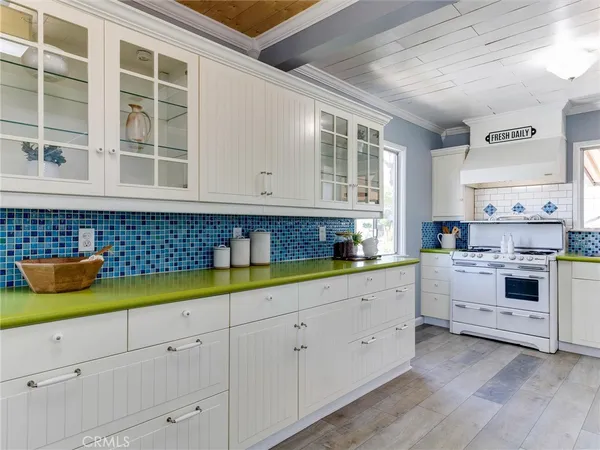 $700,000 | 1106 East 70th Way, Long Beach, CA 90805