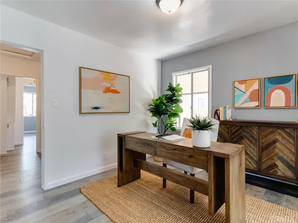 $700,000 | 1106 East 70th Way, Long Beach, CA 90805