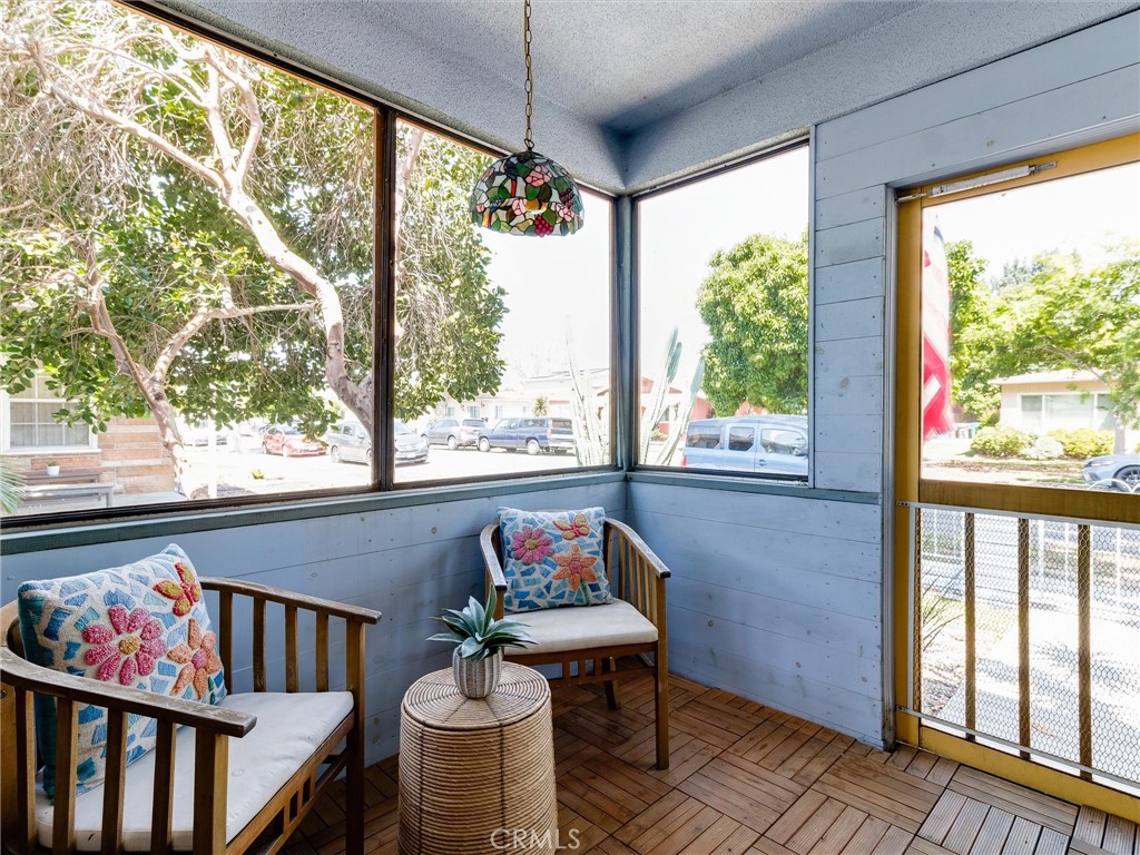 1106 East 70th Way Long Beach, CA 90805 - Photo 4 of 40