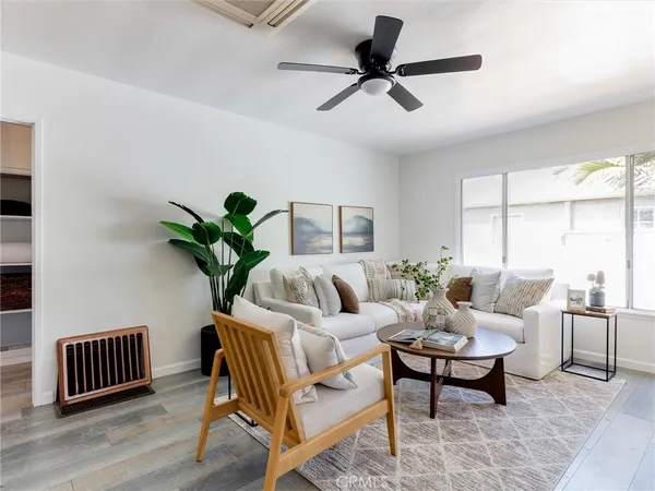 $700,000 | 1106 East 70th Way, Long Beach, CA 90805