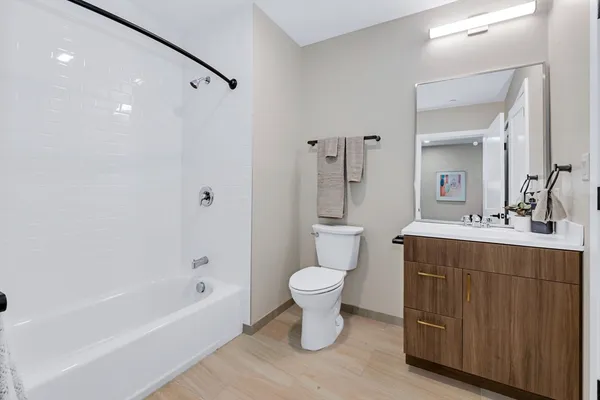 $3,200 | 377 Cummins Highway, Unit 2, Boston, MA 02126