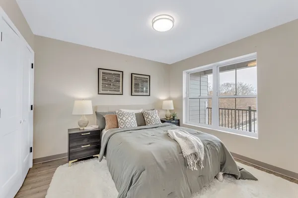 $3,200 | 377 Cummins Highway, Unit 2, Boston, MA 02126