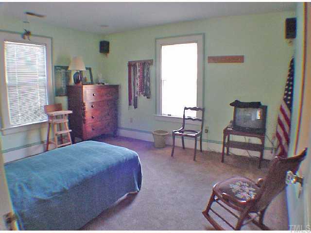 2605 Vanderbilt Avenue Raleigh, NC 27607 - Photo 7 of 10 This is another of the bedrooms, 11x13 in size.