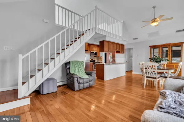 $925,000 | 112 Southard Drive, Manahawkin, NJ 08050