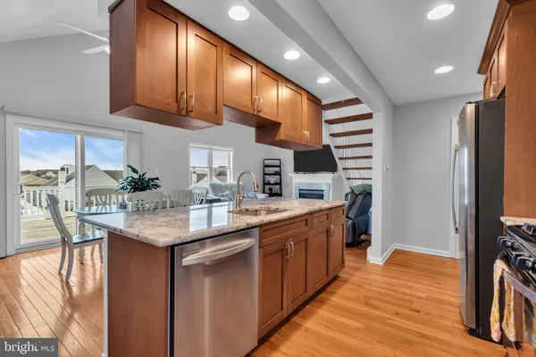 $925,000 | 112 Southard Drive, Manahawkin, NJ 08050