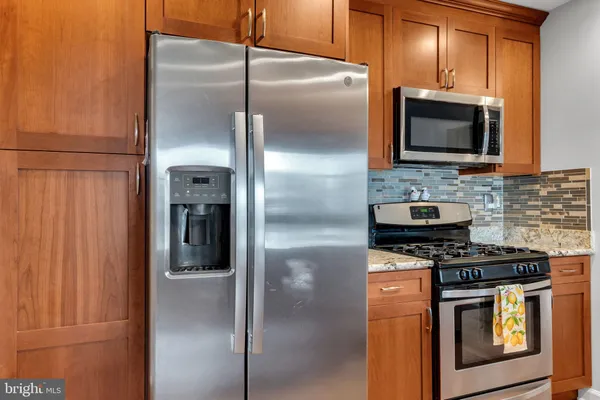 $925,000 | 112 Southard Drive, Manahawkin, NJ 08050