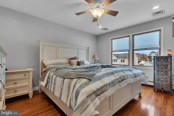 $925,000 | 112 Southard Drive, Manahawkin, NJ 08050