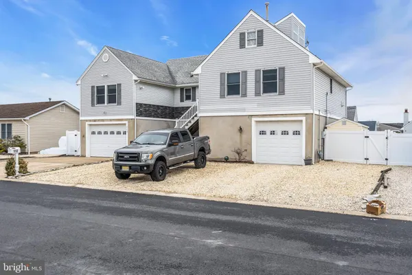 $925,000 | 112 Southard Drive, Manahawkin, NJ 08050