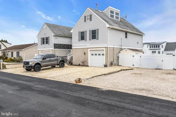 $925,000 | 112 Southard Drive, Manahawkin, NJ 08050