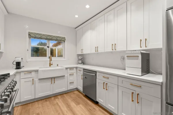 $2,550,000 | 2318 Plum Street, San Diego, CA 92106